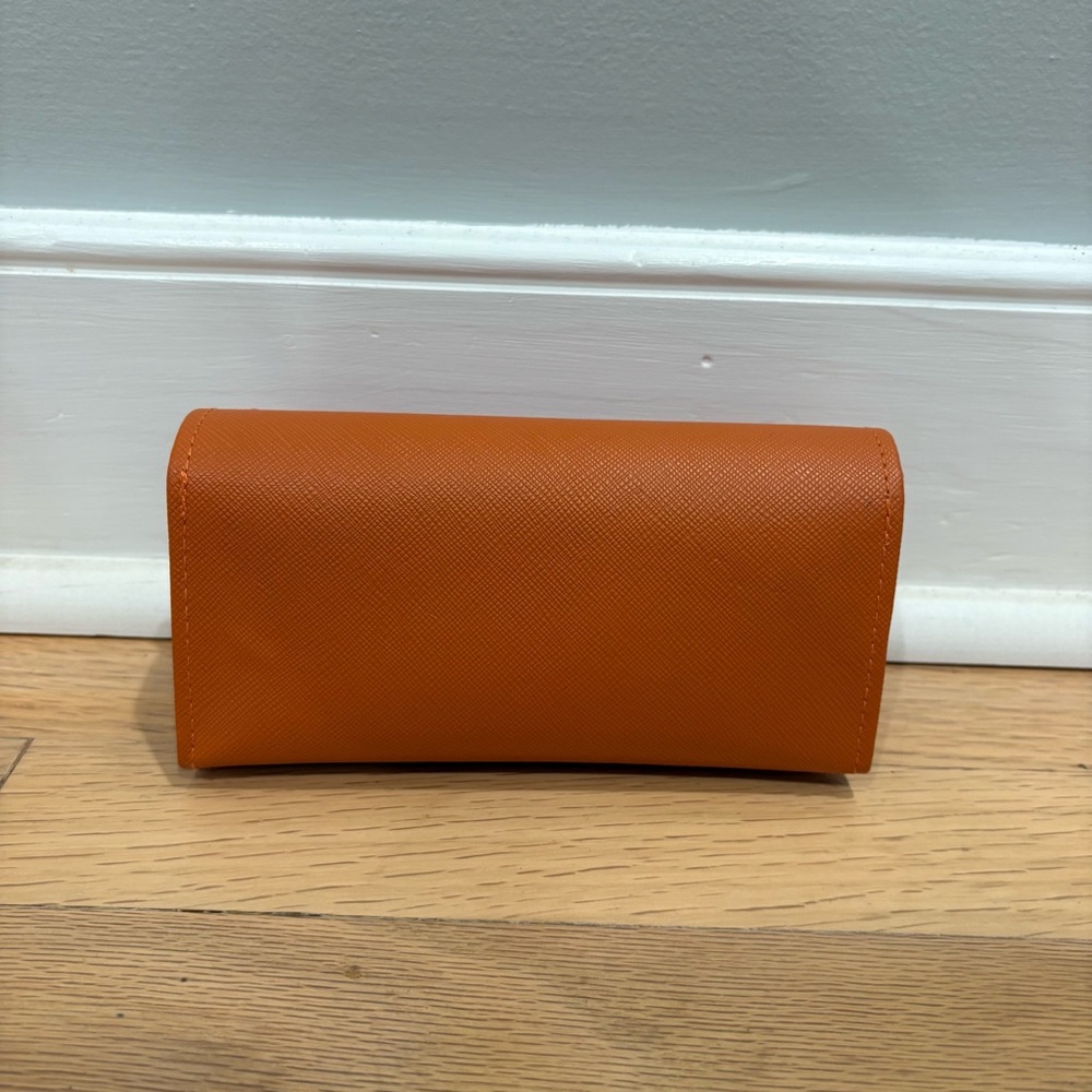 Tory Burch Vibrant Orange Sunglasses Case - Picture 2 of 4